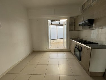 Immeuble a vendre Lorient 56100 Morbihan 887 m2  933840 euros