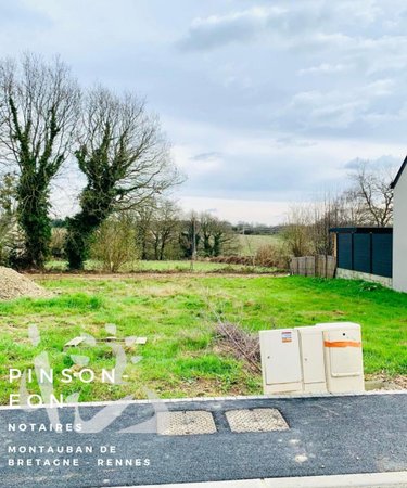 Terrain a batir a vendre Romillé 35850 Ille-et-Vilaine 412 m2  100700 euros