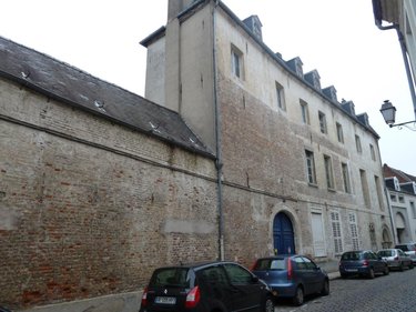 Immeuble a vendre Cambrai 59400 Nord 2500 m2  838400 euros
