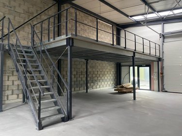 Fonds et murs commerciaux a vendre Loudéac 22600 Côtes-d'Armor 93 m2  135142 euros