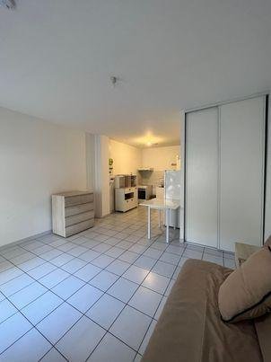 Location appartement Pierrelatte 26700 Drôme 26 m2 1 pièce 397 euros