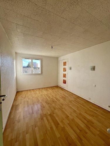 Appartement a vendre Lorient 56100 Morbihan 75 m2 4 pièces 167080 euros