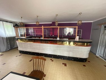 Fonds et murs commerciaux a vendre Saint-Chély-d'Apcher 48200 Lozère 65 m2  130000 euros