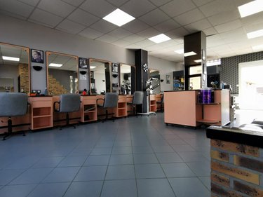 Fonds et murs commerciaux a vendre Raillencourt-Sainte-Olle 59554 Nord 54 m2  117100 euros