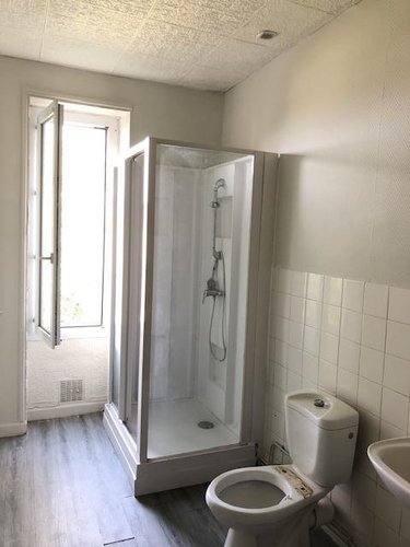 Immeuble a vendre Longuenée-en-Anjou 49770 Maine-et-Loire 280 m2  281160 euros