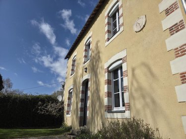 Maison a vendre Château-Gontier-sur-Mayenne 53200 Mayenne 193 m2 8 pièces 445900 euros