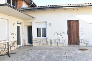 Location appartement Servas 01960 Ain 25 m2 1 pièce 390 euros