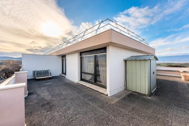 Appartement a vendre Saint-Julien-en-Genevois 74160 Haute-Savoie 158 m2 7 pièces 750000 euros