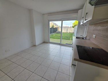 Location maison Neuville-Saint-Rémy 59554 Nord 74 m2  720 euros