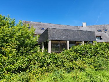 Immeuble a vendre Plounéour-Ménez 29410 Finistère 800 m2  263500 euros