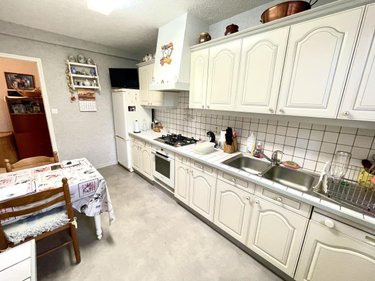 Maison a vendre Les Bessons 48200 Lozère 164 m2 12 pièces 239000 euros