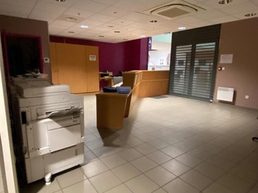 Fonds et murs commerciaux a vendre Le Havre 76600 Seine-Maritime 256 m2  466500 euros