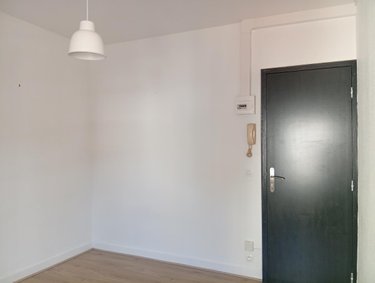Location appartement Reims 51100 Marne 18 m2 1 pièce 500 euros
