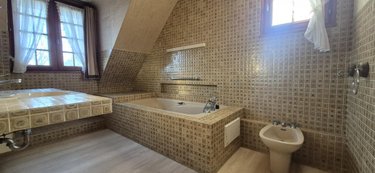 Maison a vendre Questembert 56230 Morbihan 196 m2 7 pièces 344850 euros