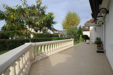 Maison a vendre Ormesson-sur-Marne 94490 Val-de-Marne 200 m2  879750 euros