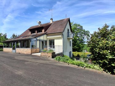 Maison a vendre Bagnoles-de-l'Orne-Normandie 61140 Orne 164 m2  249000 euros