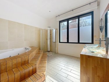 Maison a vendre Lorient 56100 Morbihan 271 m2 8 pièces 452100 euros