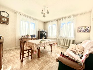 Maison a vendre Saint-Chély-d'Apcher 48200 Lozère 150 m2  165000 euros