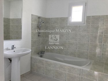 Location maison Pleumeur-Gautier 22740 Côtes-d'Armor 89 m2 4 pièces 950 euros