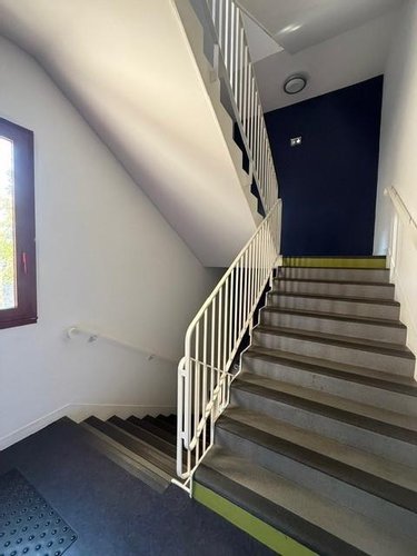Fonds et murs commerciaux a vendre Nantes 44000 Loire-Atlantique 1073 m2  3668000 euros