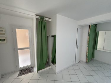 Location appartement Laval 53000 Mayenne 19 m2 1 pièce 340 euros