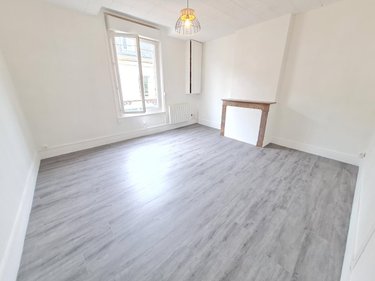 Location appartement Montoire-sur-le-Loir 41800 Loir-et-Cher 68 m2 3 pièces 620 euros