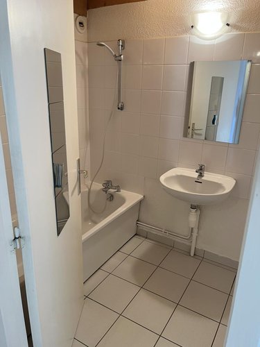 Location appartement Pierrelatte 26700 Drôme 64 m2 3 pièces 665 euros
