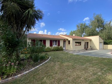 Maison a vendre Saint-Julien-des-Landes 85150 Vendée 122 m2 5 pièces 299900 euros