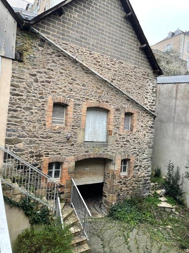 Immeuble a vendre Laval 53000 Mayenne 420 m2  565920 euros