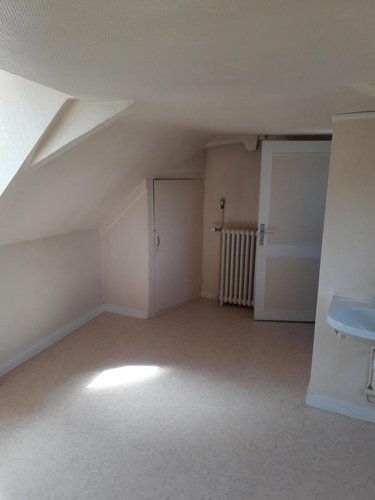 Location appartement Laval 53000 Mayenne 69 m2 3 pièces 650 euros