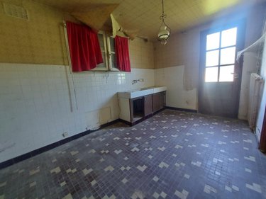 Maison a vendre Sainte-Hélène 56700 Morbihan 145 m2 8 pièces 312240 euros