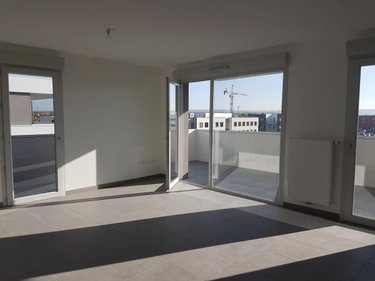 Location appartement Bezannes 51430 Marne 68 m2  905 euros