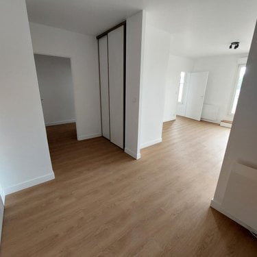 Location appartement Reims 51100 Marne 54 m2 2 pièces 725 euros