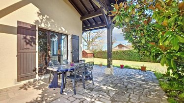 Maison a vendre Prévessin-Moëns 01280 Ain 176 m2 5 pièces 850000 euros