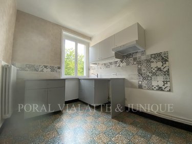 Location appartement Saint-Jean-le-Vieux 01640 Ain 62 m2 3 pièces 709 euros