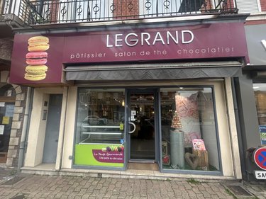 Location fonds et murs commerciaux Cambrai 59400 Nord 100 m2  2104 euros