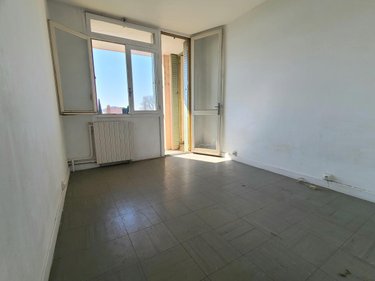 Appartement a vendre Pierrelatte 26700 Drôme 82 m2 5 pièces 91500 euros