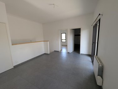 Location appartement Corps-Nuds 35150 Ille-et-Vilaine 47 m2  535 euros