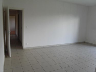 Location appartement Bucquoy 62116 Pas-de-Calais 88 m2 4 pièces 585 euros