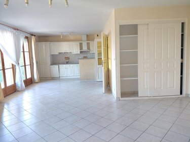 Appartement a vendre Mamers 72600 Sarthe 70 m2 2 pièces 96300 euros