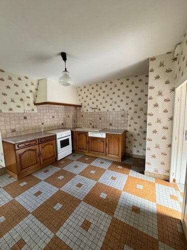 Maison a vendre Malicorne-sur-Sarthe 72270 Sarthe 165 m2 7 pièces 137150 euros