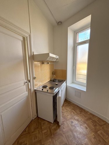 Location appartement Laval 53000 Mayenne 33 m2 2 pièces 395 euros
