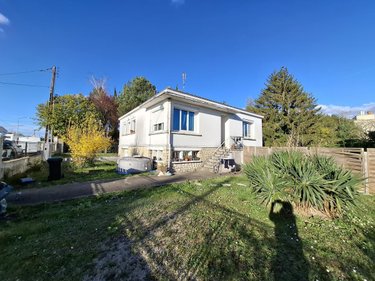 Maison a vendre Saintes 17100 Charente-Maritime 100 m2 4 pièces 141642 euros