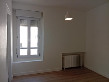 Location appartement Reims 51100 Marne 18 m2 1 pièce 500 euros