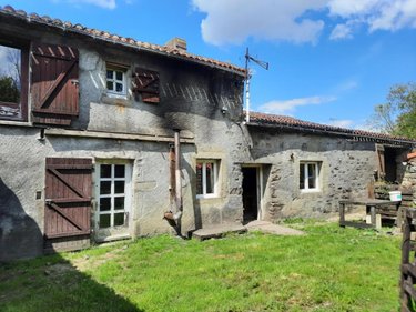 Maison a vendre Saint-Étienne-du-Bois 85670 Vendée 111 m2 3 pièces 142450 euros