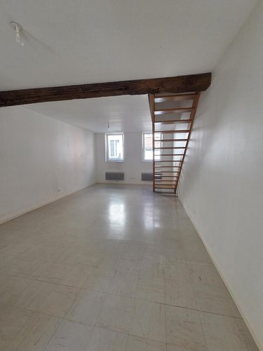 Location appartement Cambrai 59400 Nord 79 m2 3 pièces 694 euros