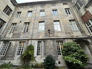 Fonds et murs commerciaux a vendre Besançon 25000 Doubs 220 m2  185000 euros