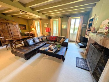 Maison a vendre Broût-Vernet 03110 Allier 365 m2 13 pièces 345840 euros