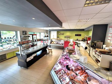 Fonds et murs commerciaux a vendre Essoyes 10360 Aube 270 m2  179000 euros