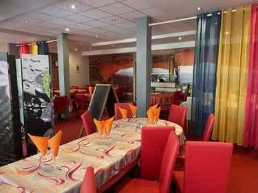 Fonds et murs commerciaux a vendre Loudéac 22600 Côtes-d'Armor 157 m2  74500 euros